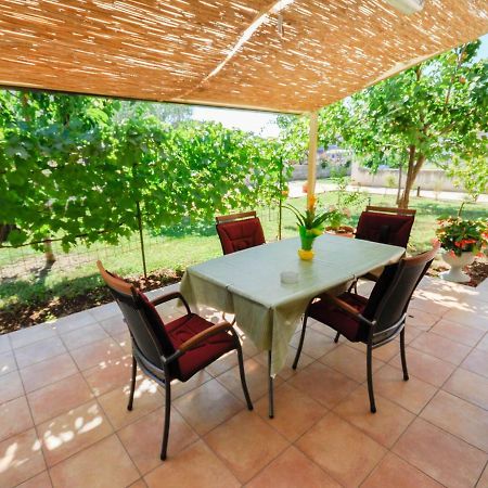 Appartement Nevija à Novigrad Istria Extérieur photo